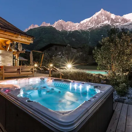 Chalet Roig Sapphire ***** *
